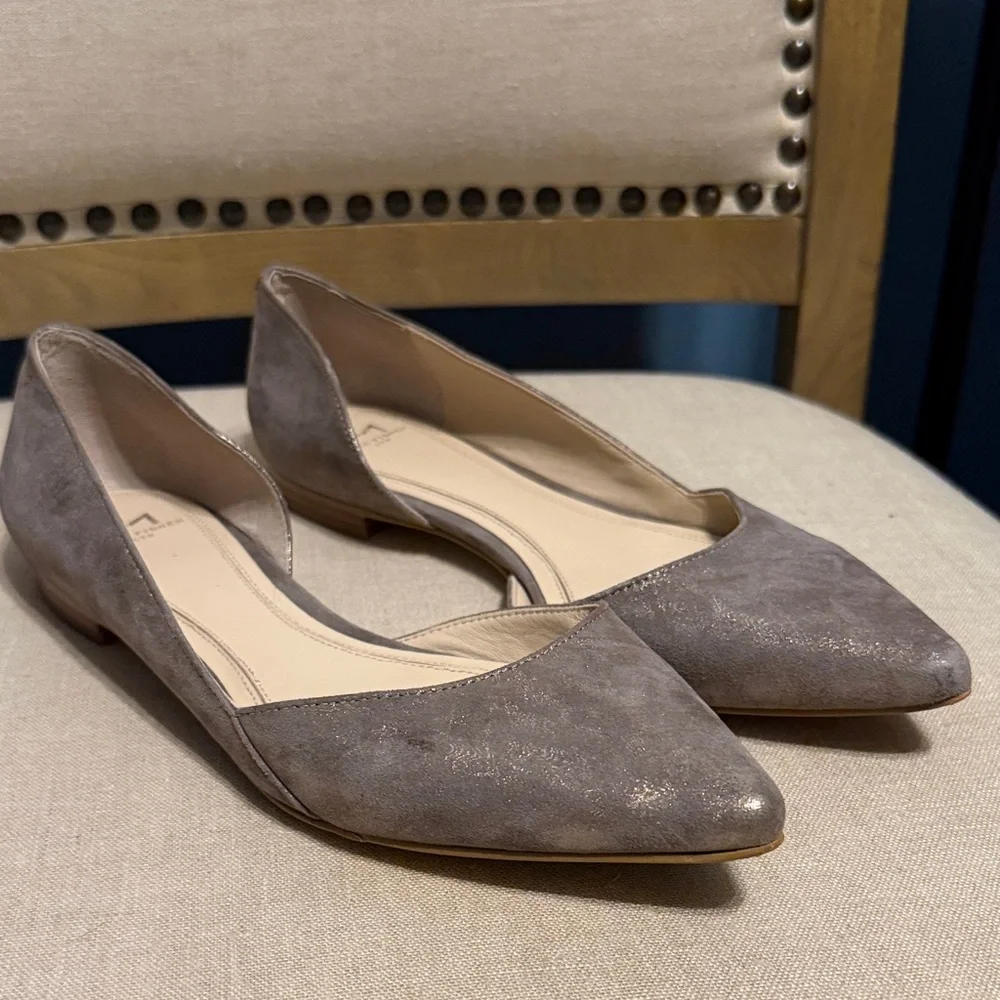 Marc Fisher Metallic Gray and Gold Women's Suede Flats, Size 7.5